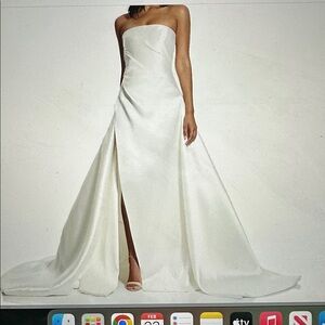 Wedding Strapless White Gown